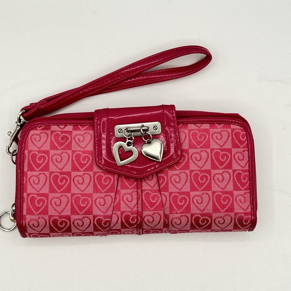 Wristlet Pink Heart Wallet W/Check Book Holder Pink Patent Leather Accents‎